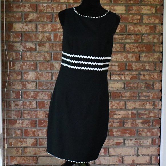 LIZ Claiborne Dres - Picture 2 of 7